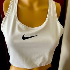 Nike Spirts Bra XL - White.
